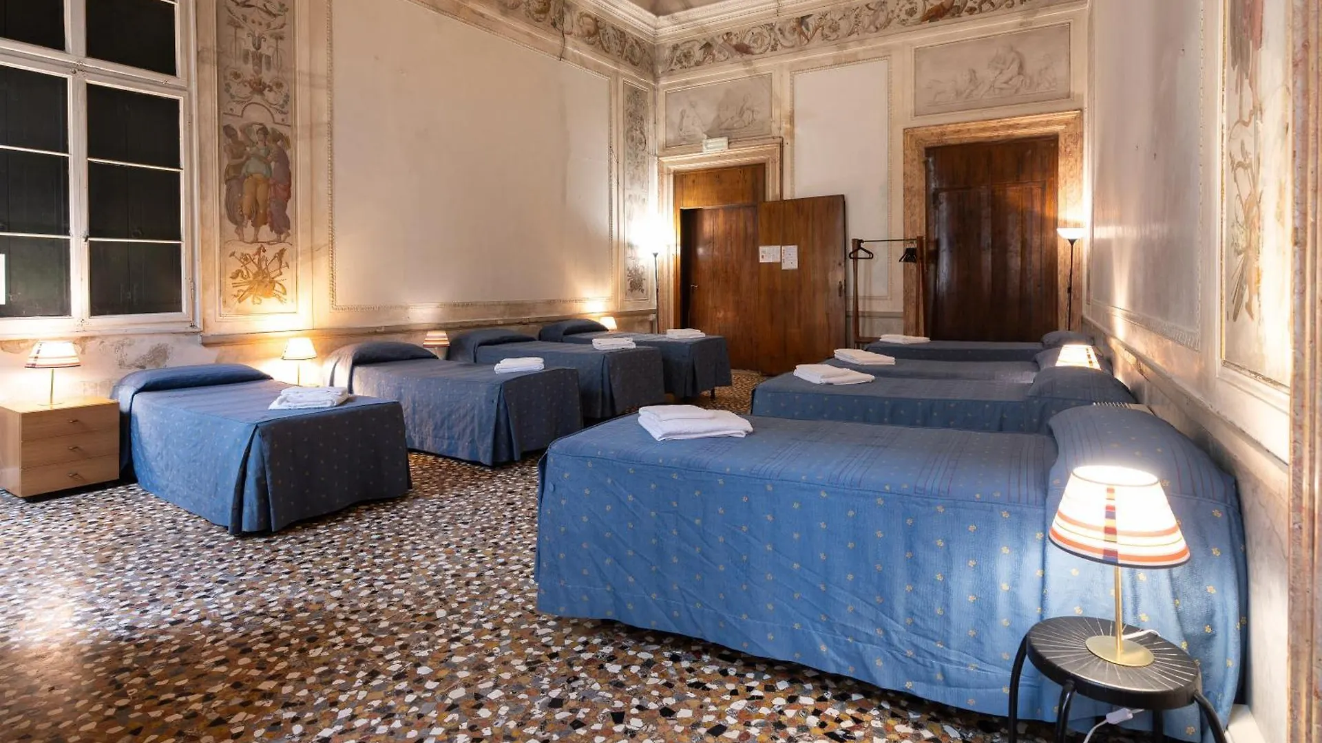 Hostel Foresteria Valdese Venezia Italy